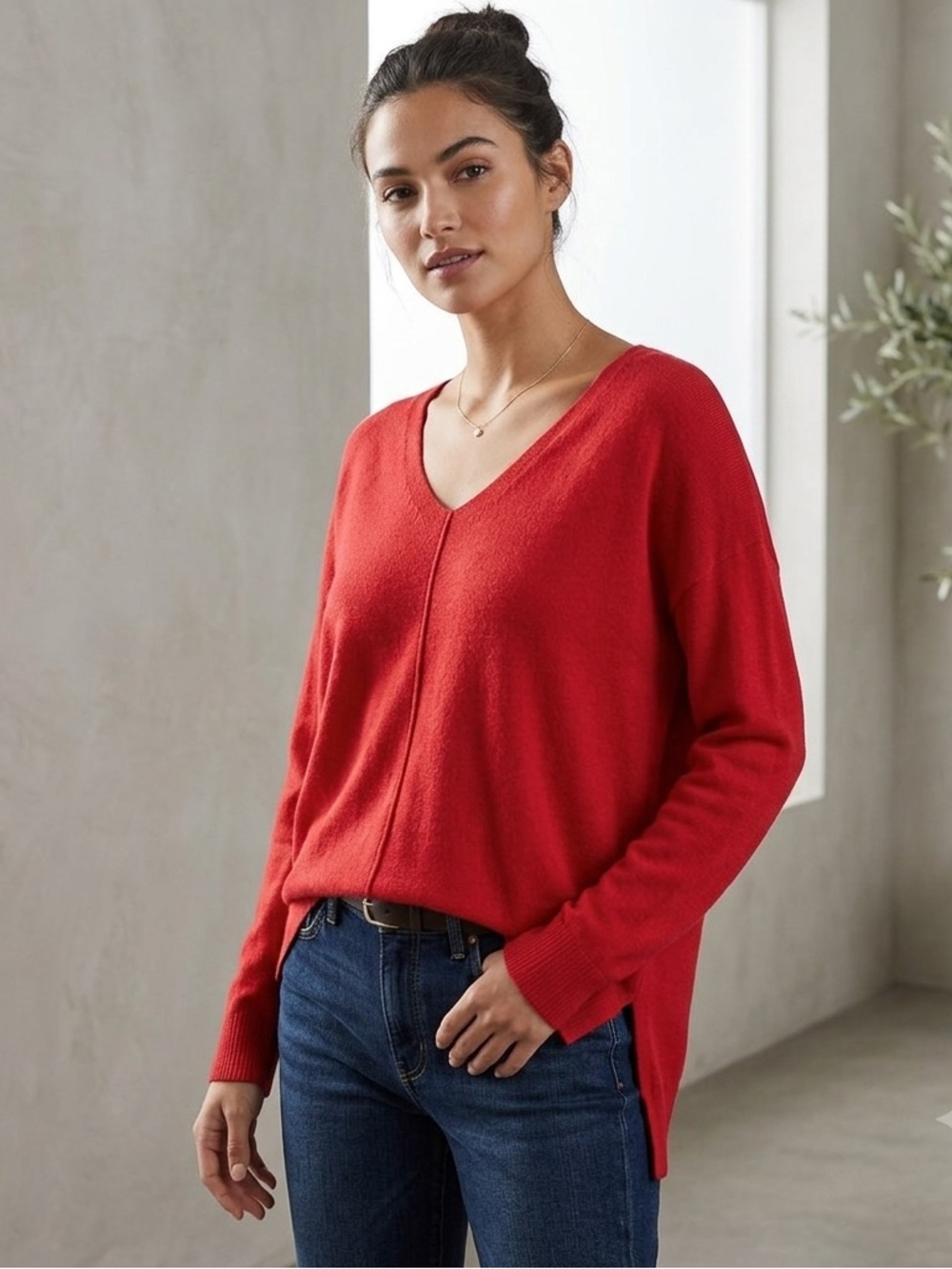 La Miel V-Neck Red Women's Sweater, Size M/L medium large, long sleeve Fall